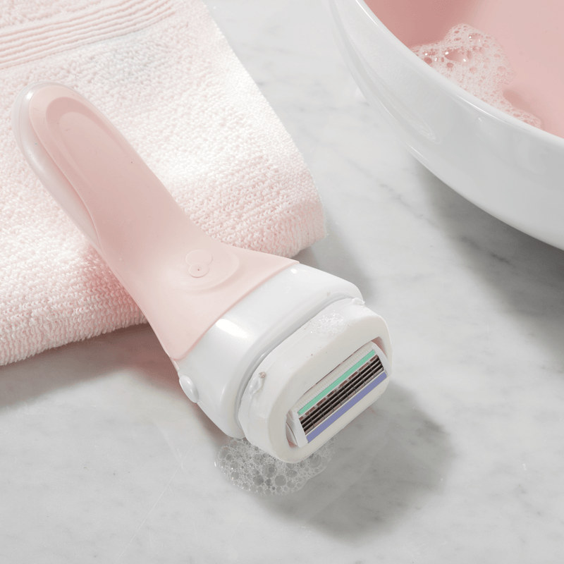 Intuition Ultra Moisture Razor